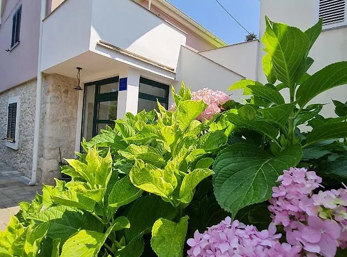 Lucija Peros Ii Apartament *