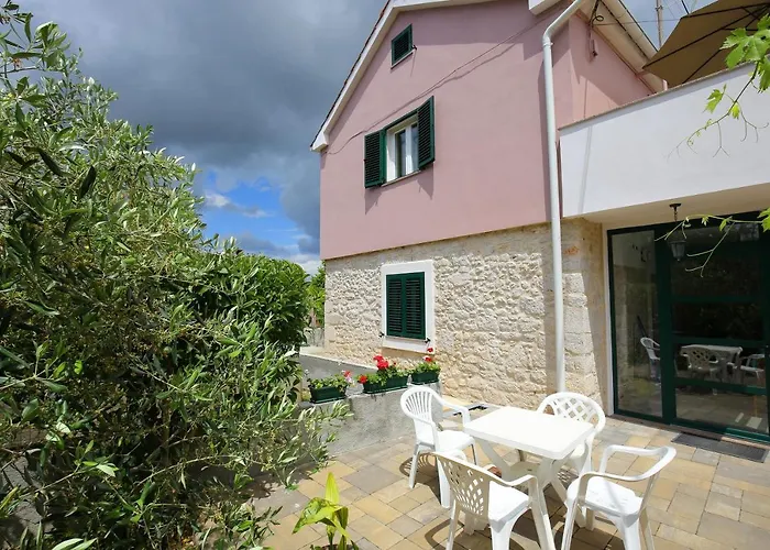 Apartament Lucija Peros Ii Zaton (Zadar)